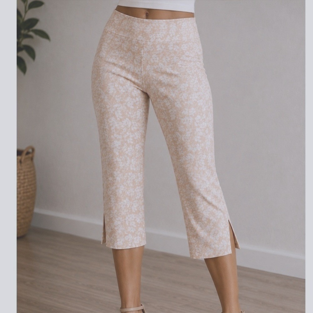Counterparts Women Tan Leaf Print Pull On Crop Capri Pants 14P